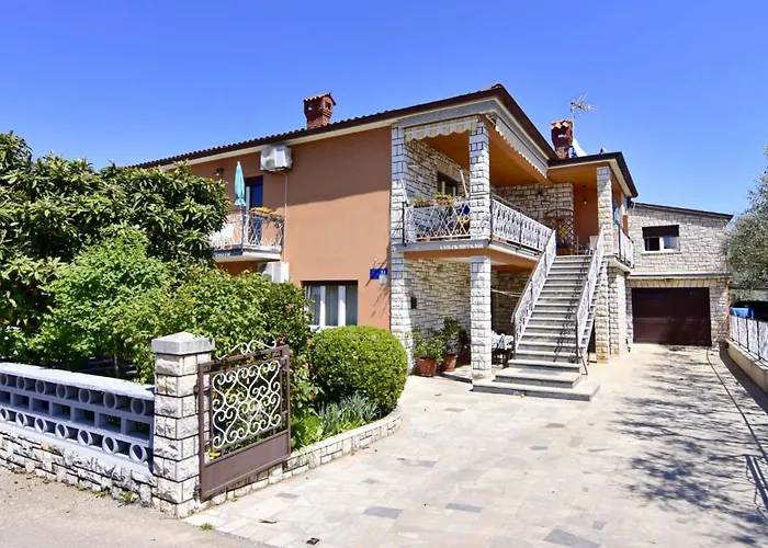 Alex 3 By Interhome *