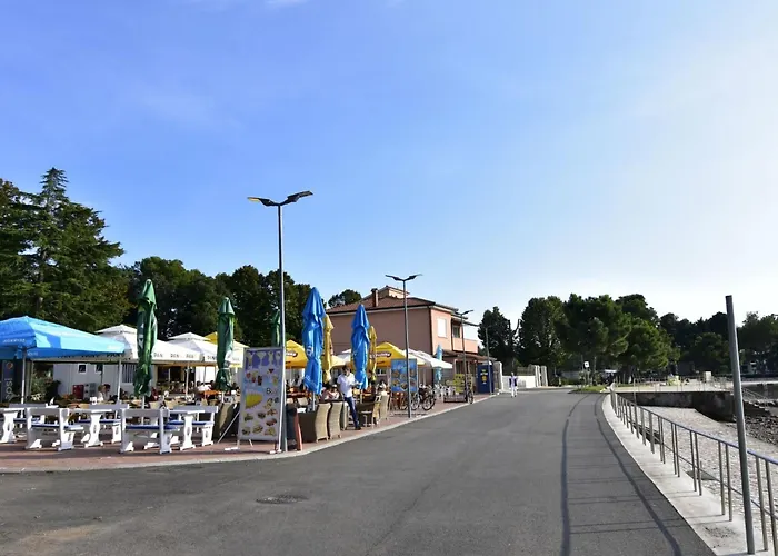 Alex 3 By Interhome *